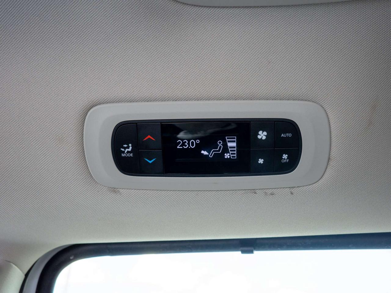 2024 Chrysler Pacifica Touring-L - Rain Sensing Wipers   Back-Up Camera Photo