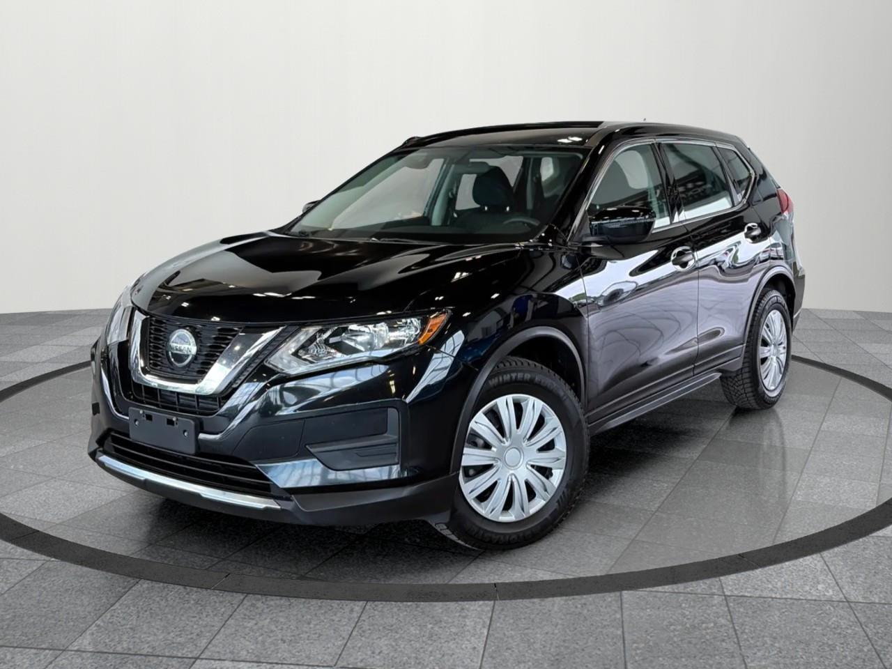 2018 Nissan Rogue SV 4dr Front-wheel Drive Photo0