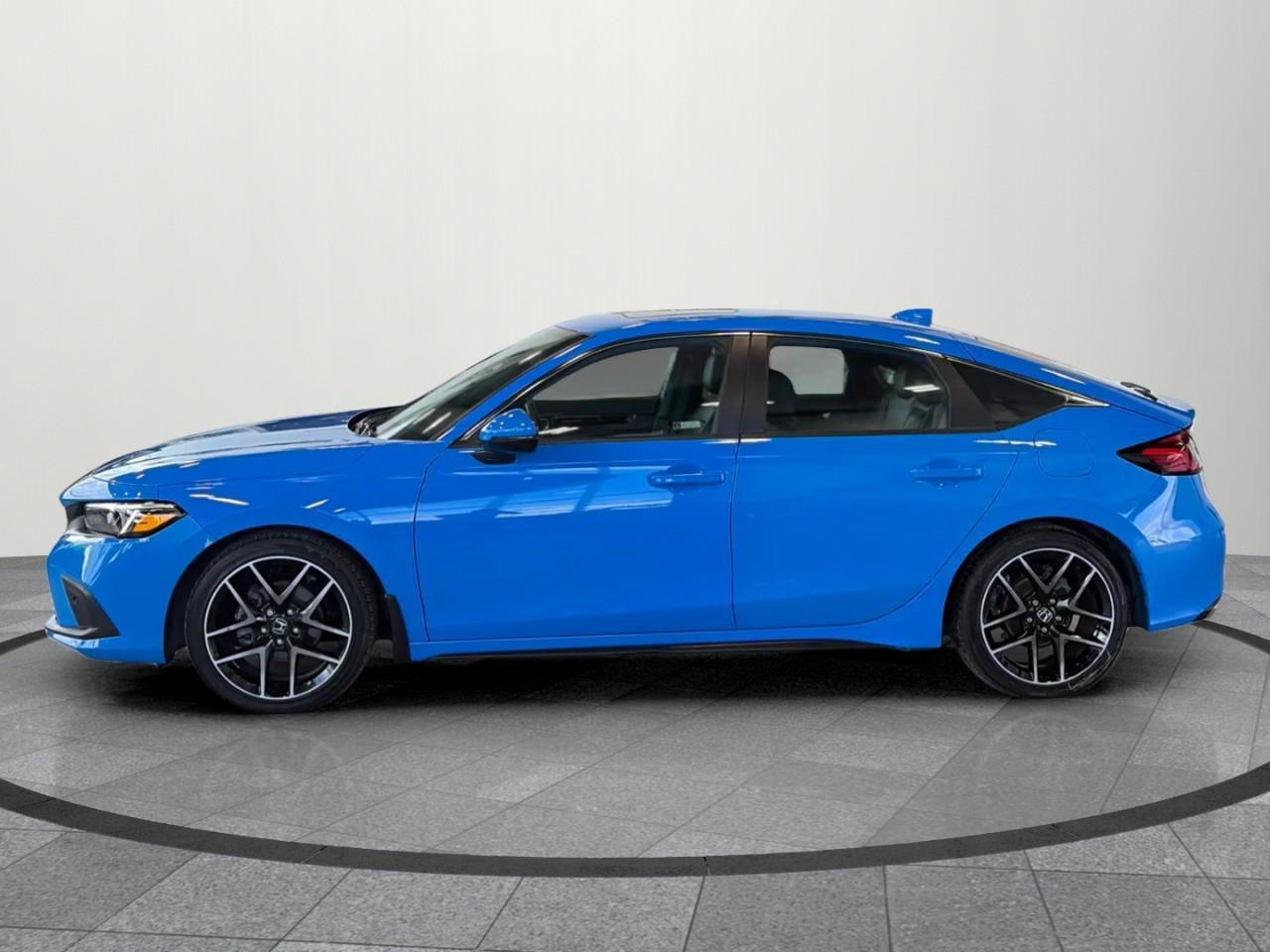2022 Honda Civic Sport Touring 4dr Hatchback Photo