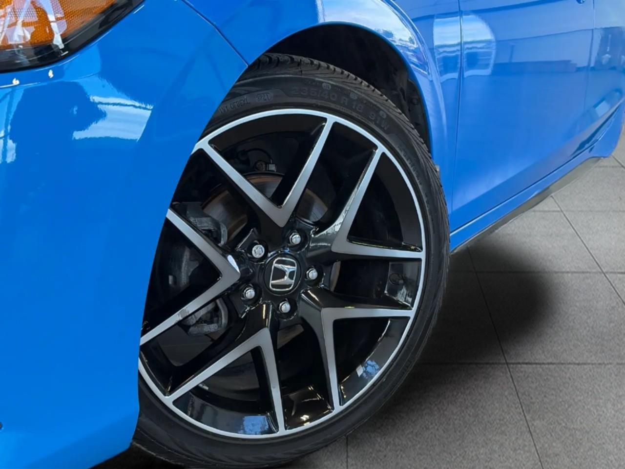 2022 Honda Civic Sport Touring 4dr Hatchback Photo