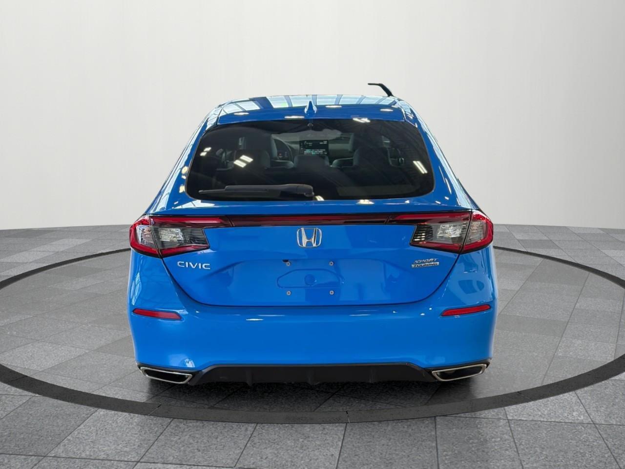 2022 Honda Civic Sport Touring 4dr Hatchback Photo