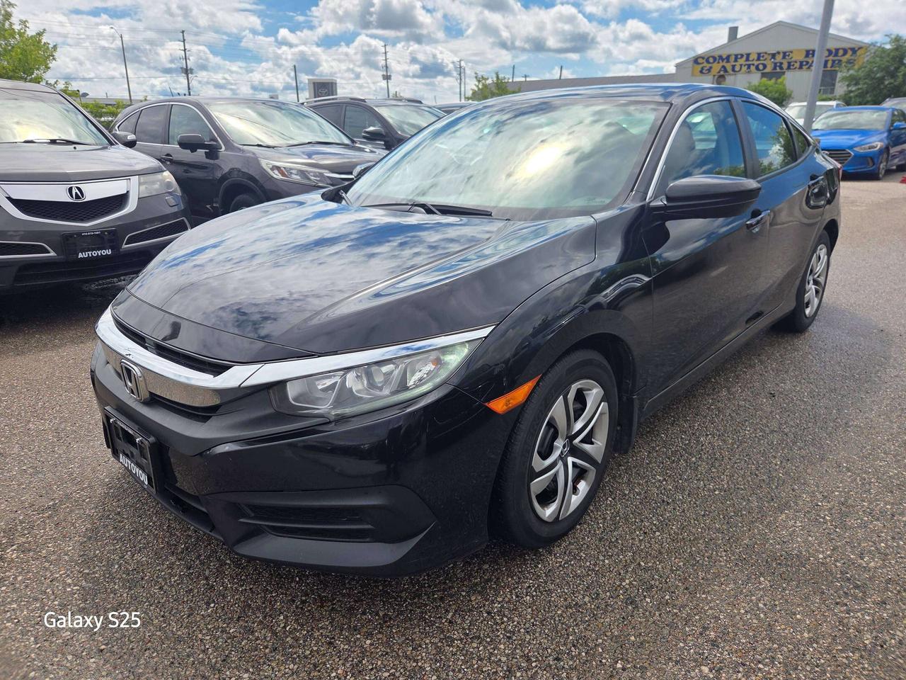 2018 Honda Civic LX Photo2