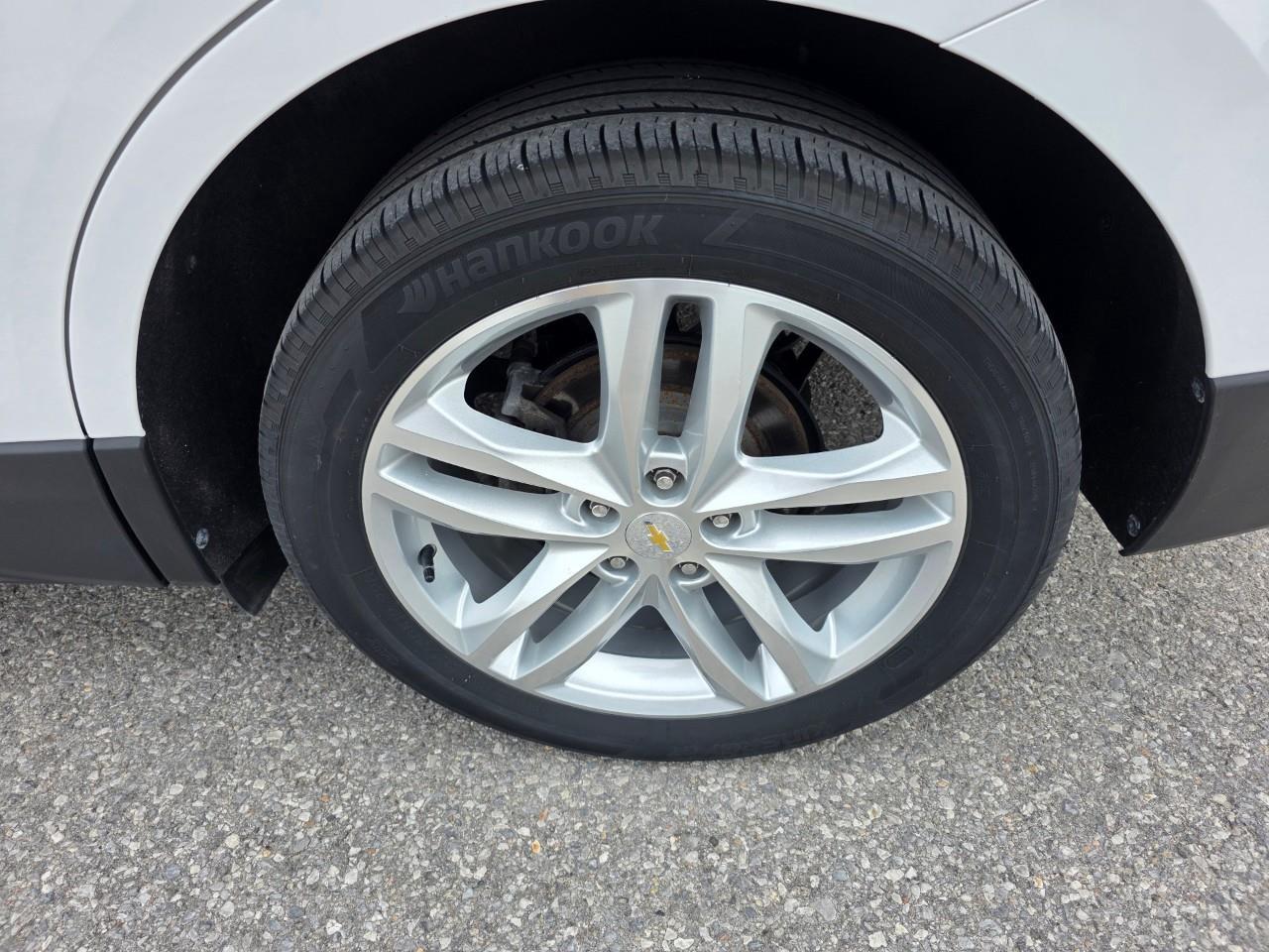 2021 Chevrolet Equinox Premier All-Wheel Drive Photo