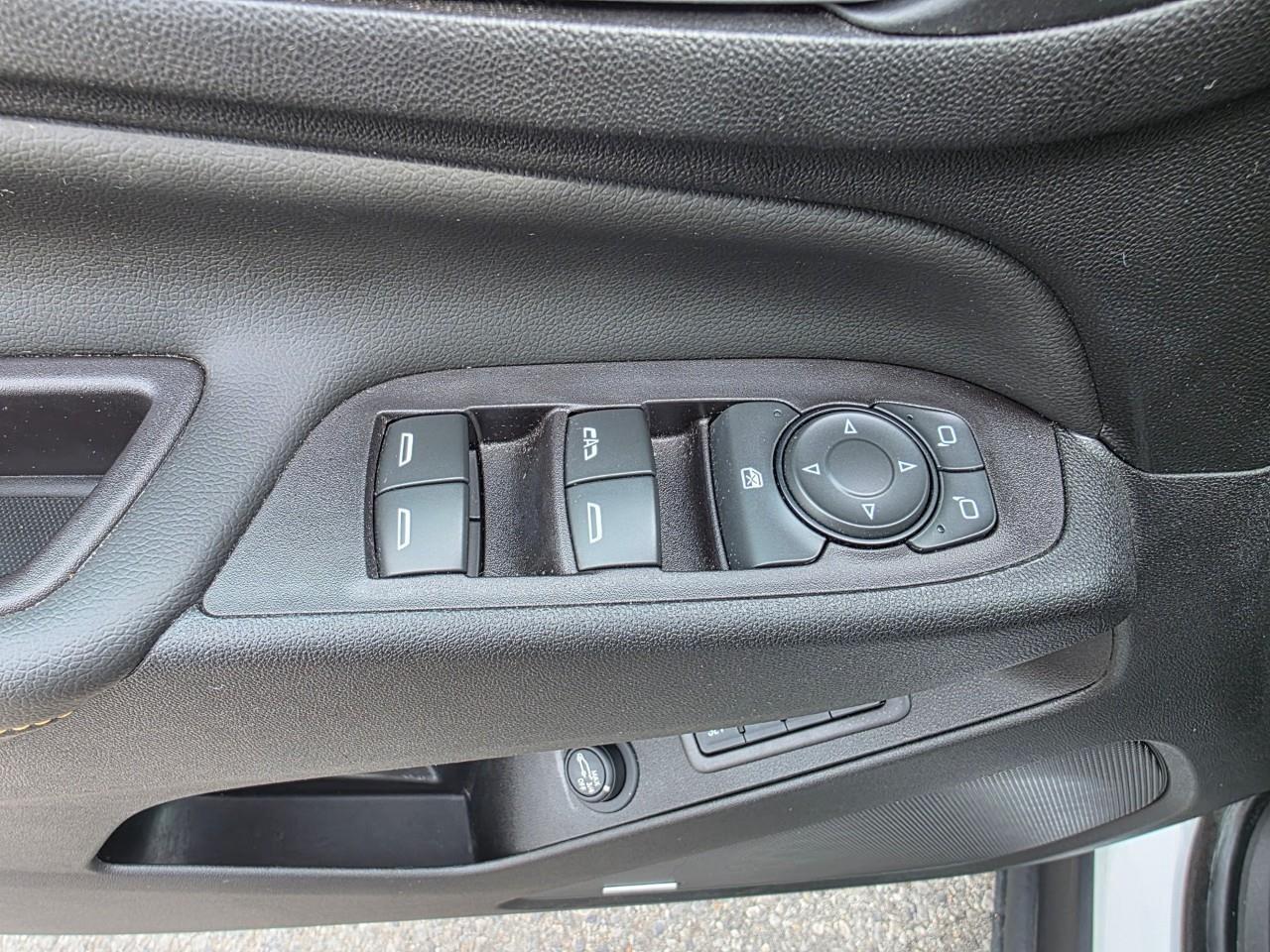 2021 Chevrolet Equinox Premier All-Wheel Drive Photo