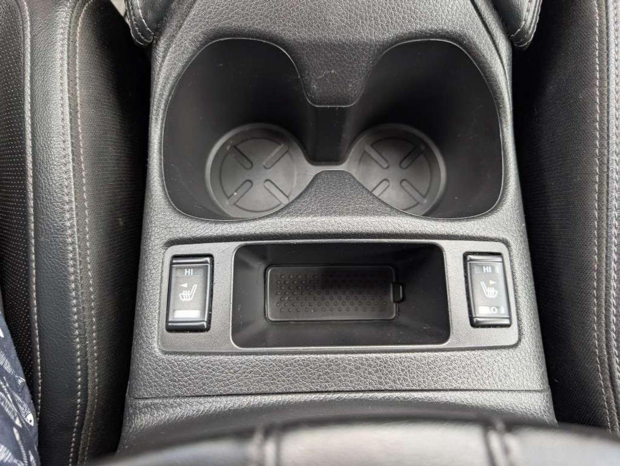 2020 Nissan Qashqai SL AWD   NAV   LEATHER   SUNROOF  360 CAMERA Photo