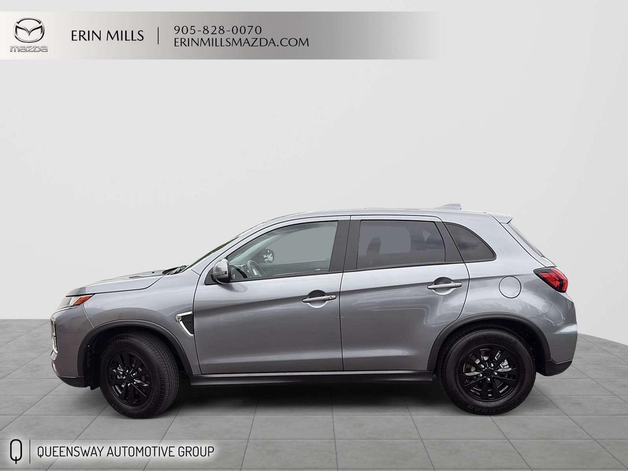 2024 Mitsubishi RVR SE LOW KMS // HEATED SEATS Photo