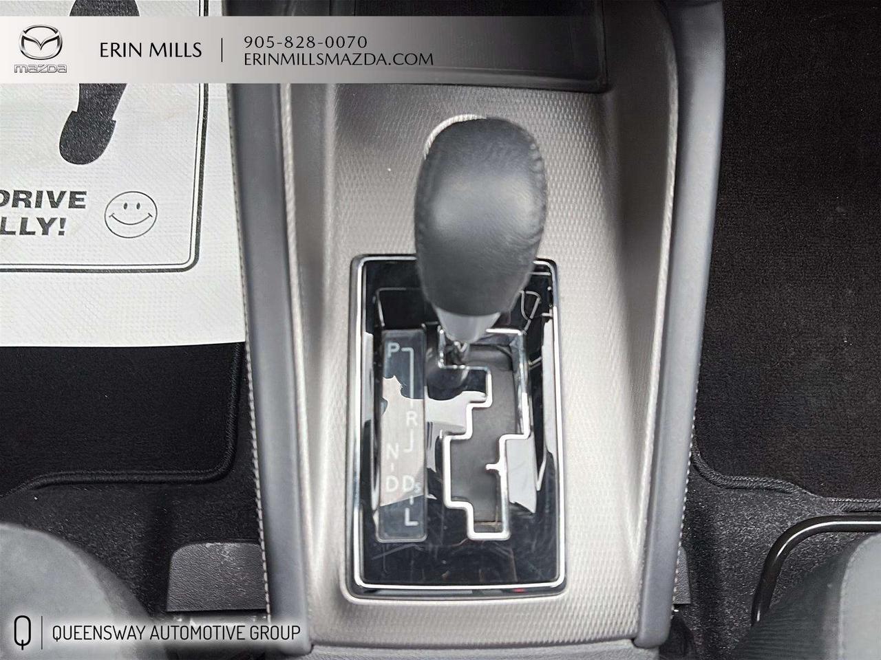 2024 Mitsubishi RVR SE LOW KMS // HEATED SEATS Photo
