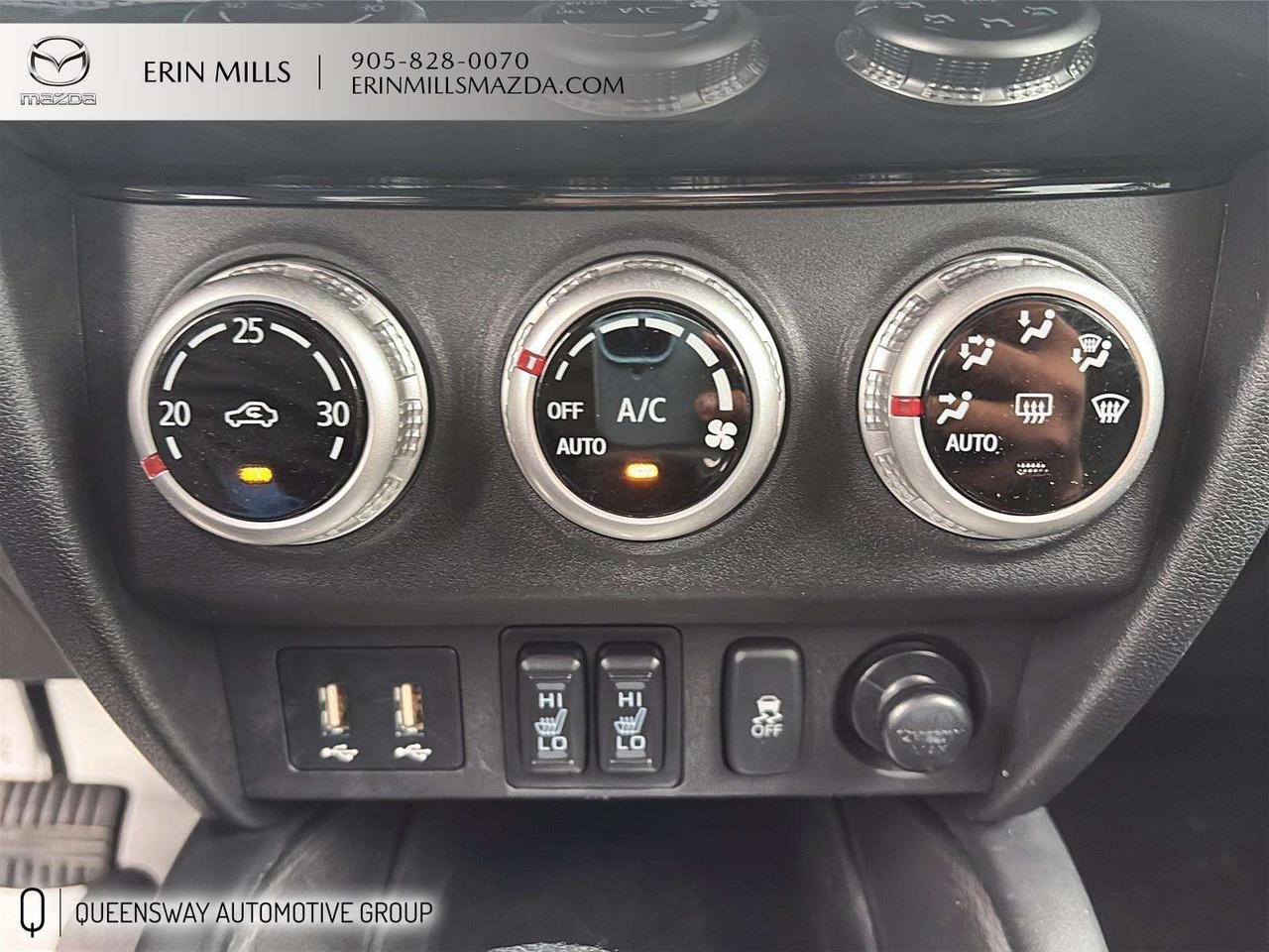 2024 Mitsubishi RVR SE LOW KMS // HEATED SEATS Photo