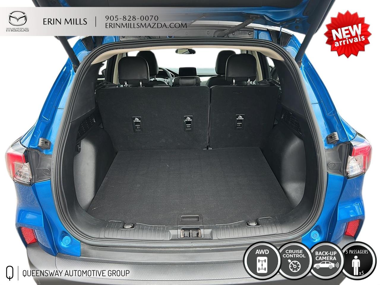 2020 Ford Escape SEL Photo