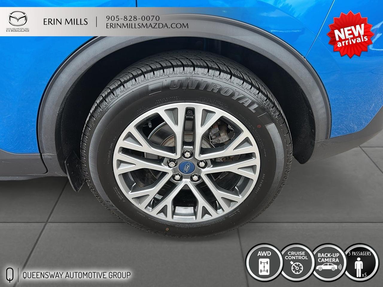 2020 Ford Escape SEL Photo