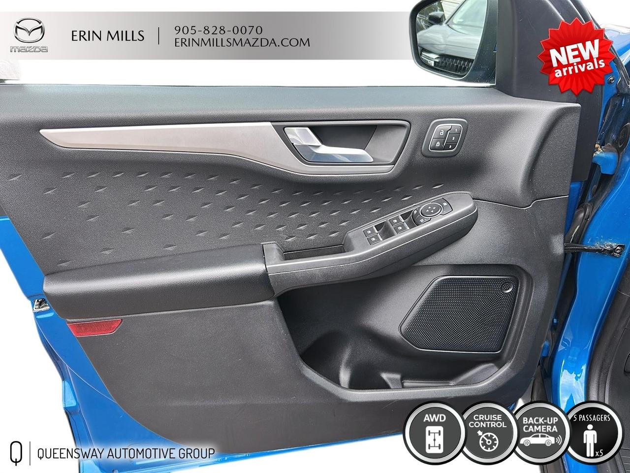 2020 Ford Escape SEL Photo