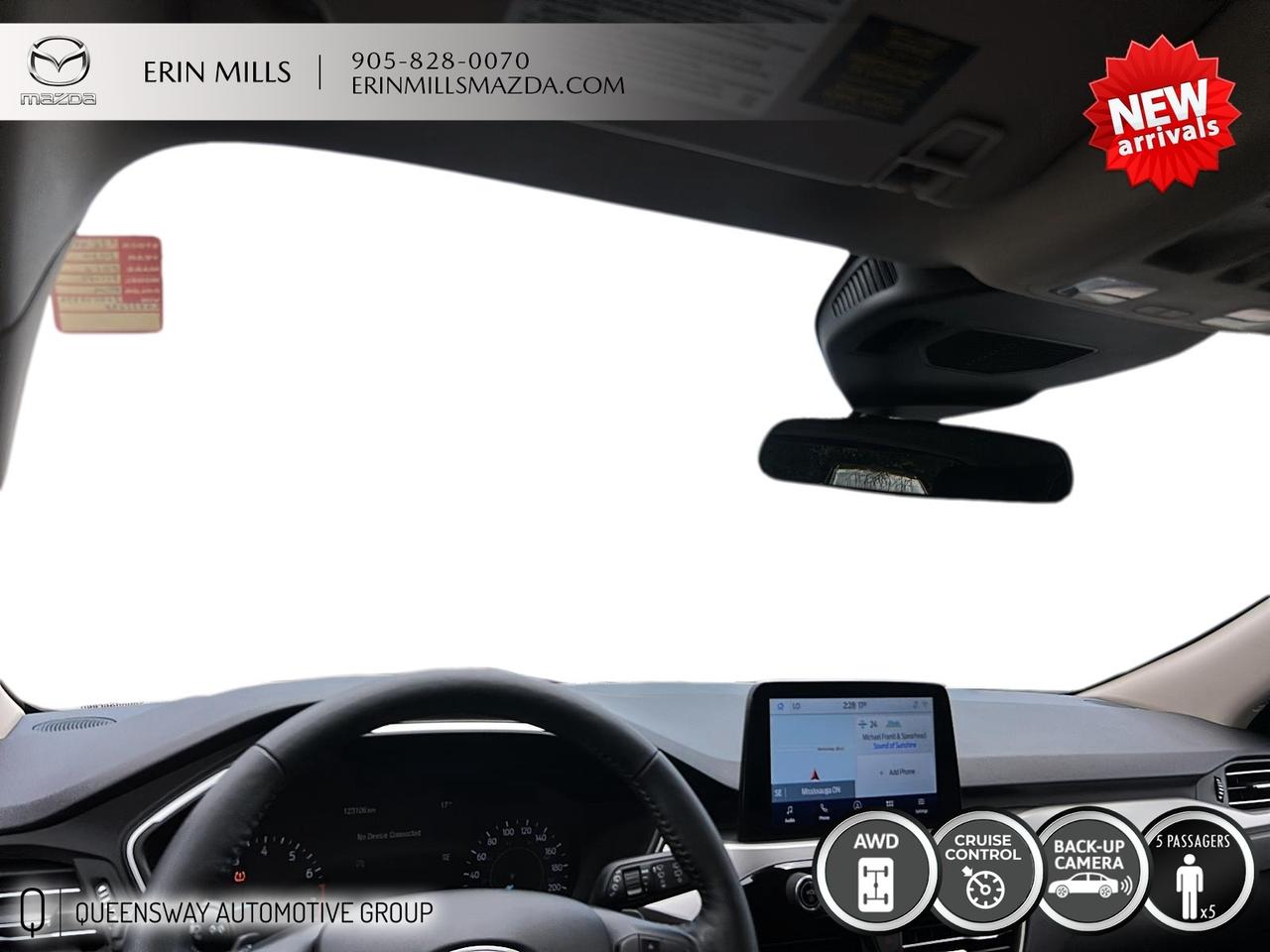 2020 Ford Escape SEL Photo
