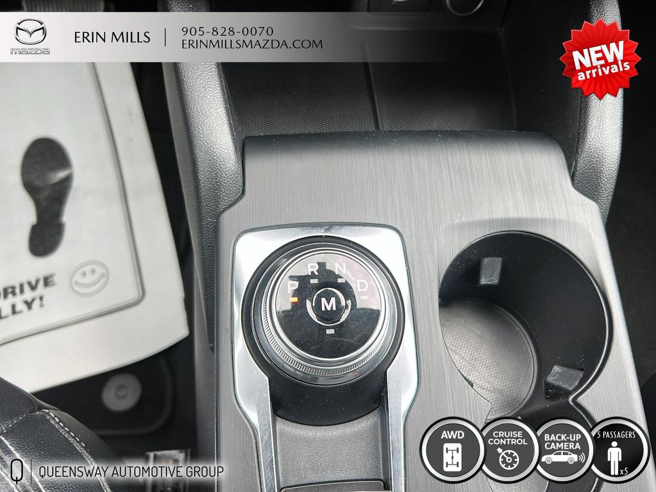 2020 Ford Escape SEL Photo