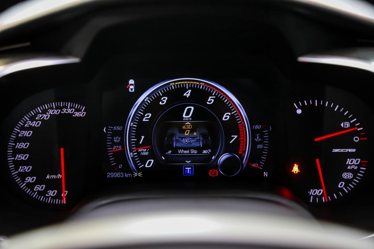 2017 Chevrolet Corvette Z06 3LZ Z07 PKG COUPE MANUAL 650HP LOADED NOACCDNT Photo