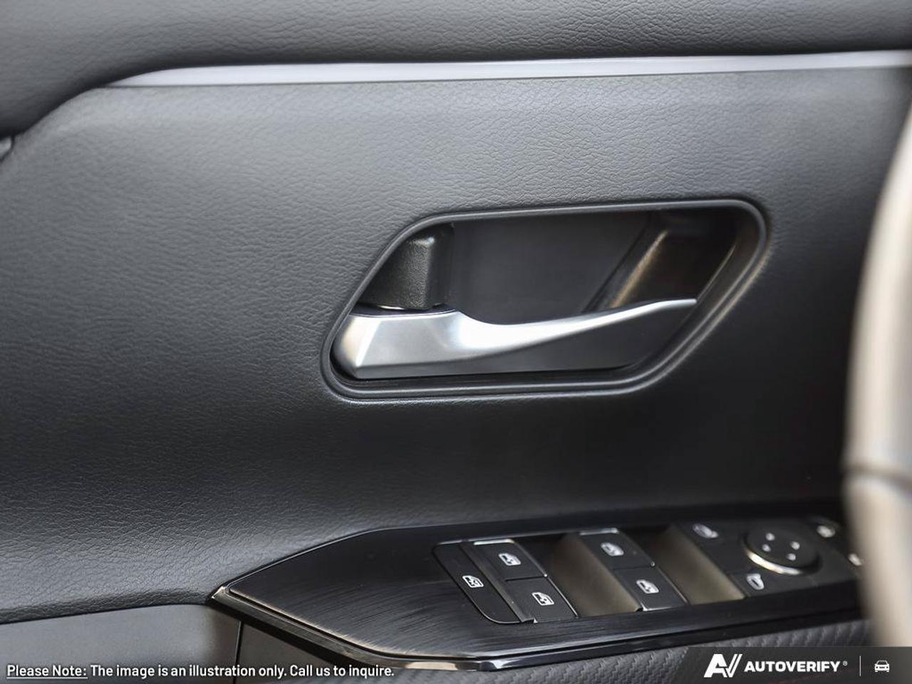 2026 Nissan Kicks SR Photo