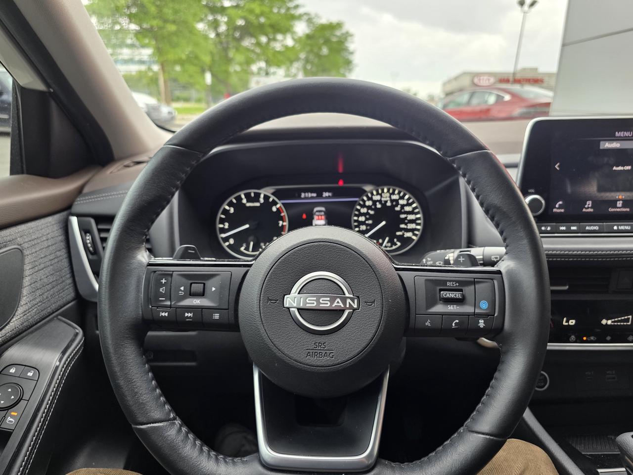 2023 Nissan Rogue SV Photo