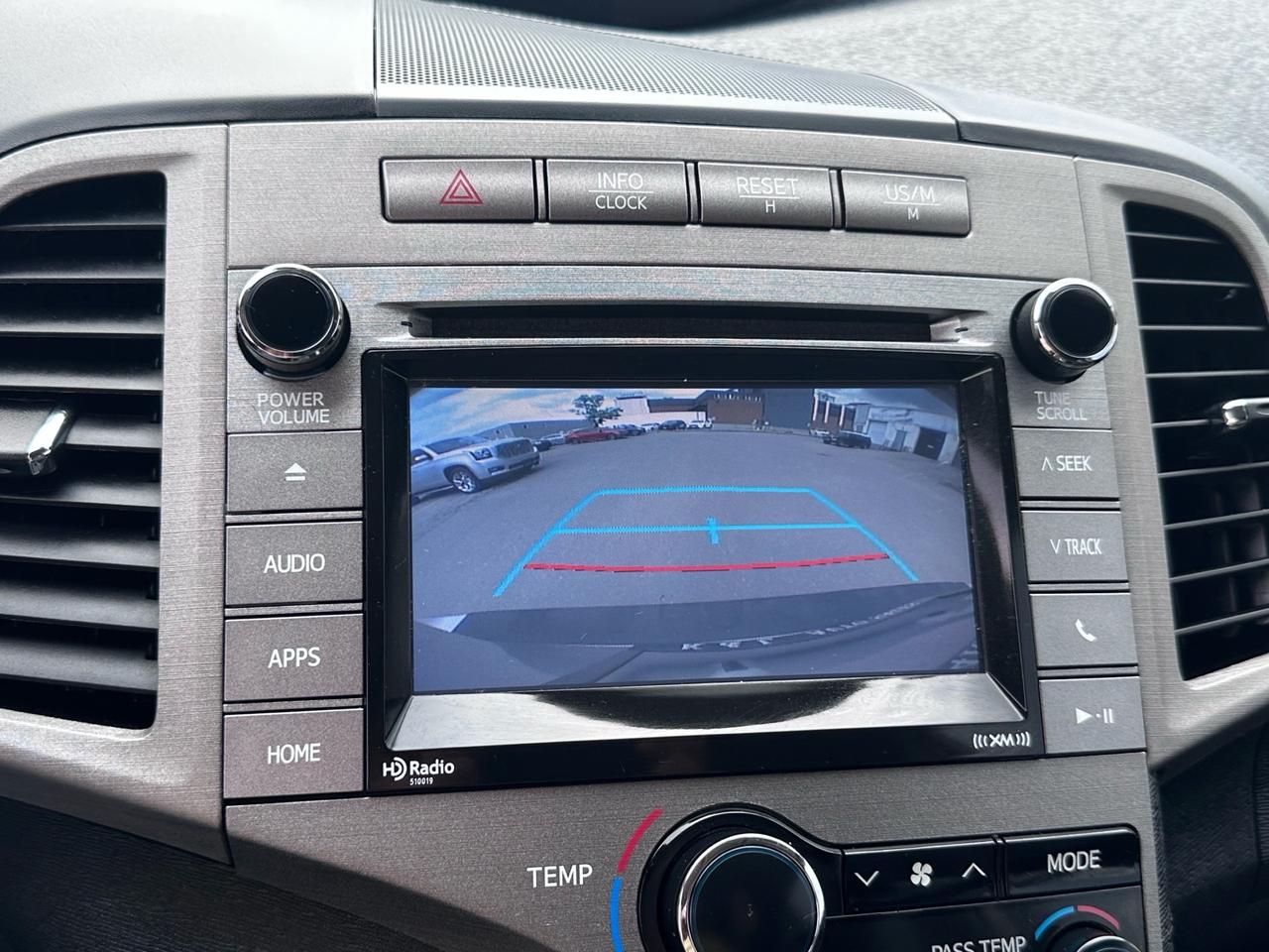 2016 Toyota Venza LE ~ LEATHER ~ REMOTE STARTER ~ CERTIFIED Photo