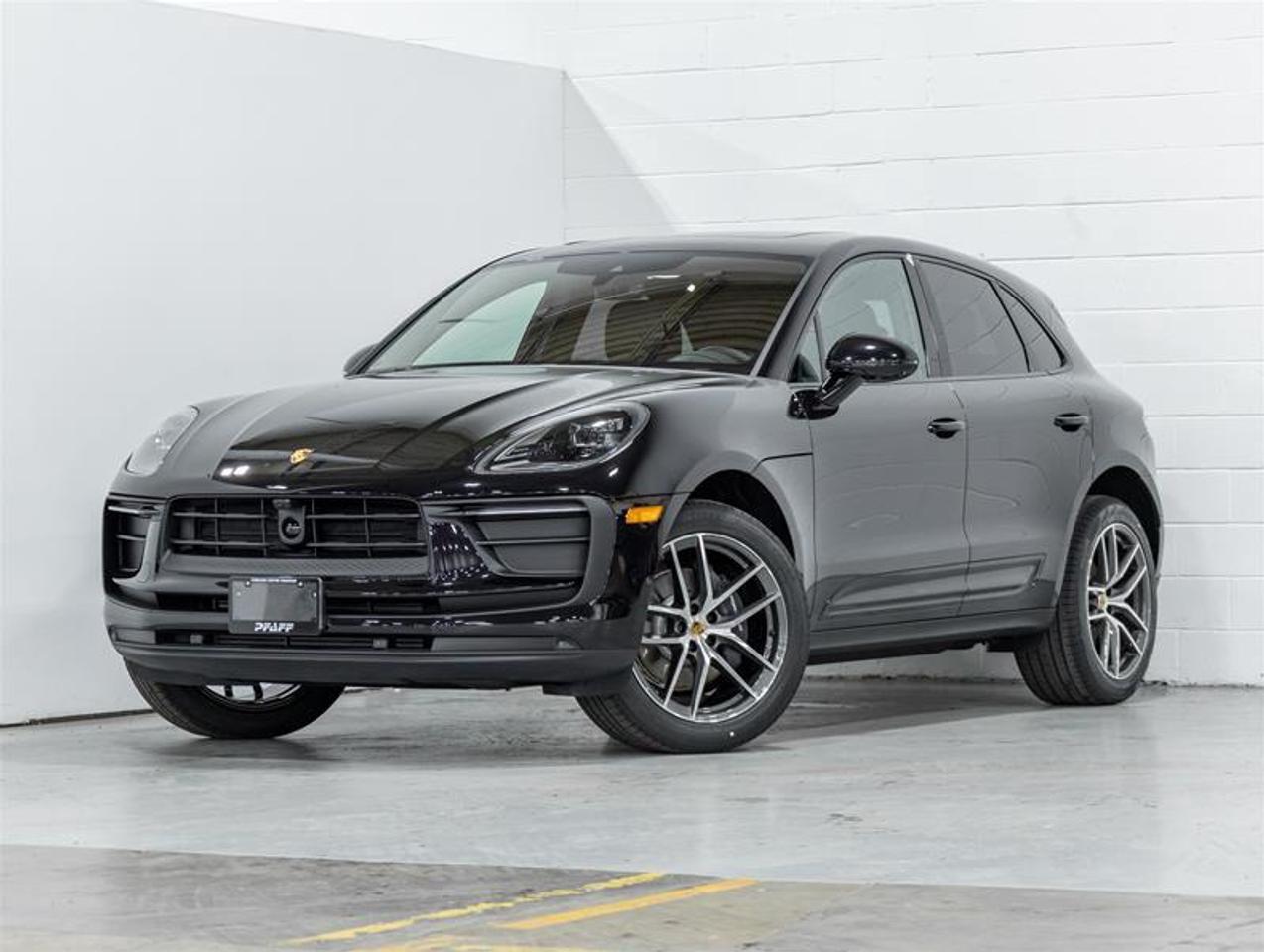2026 Porsche Macan  Photo