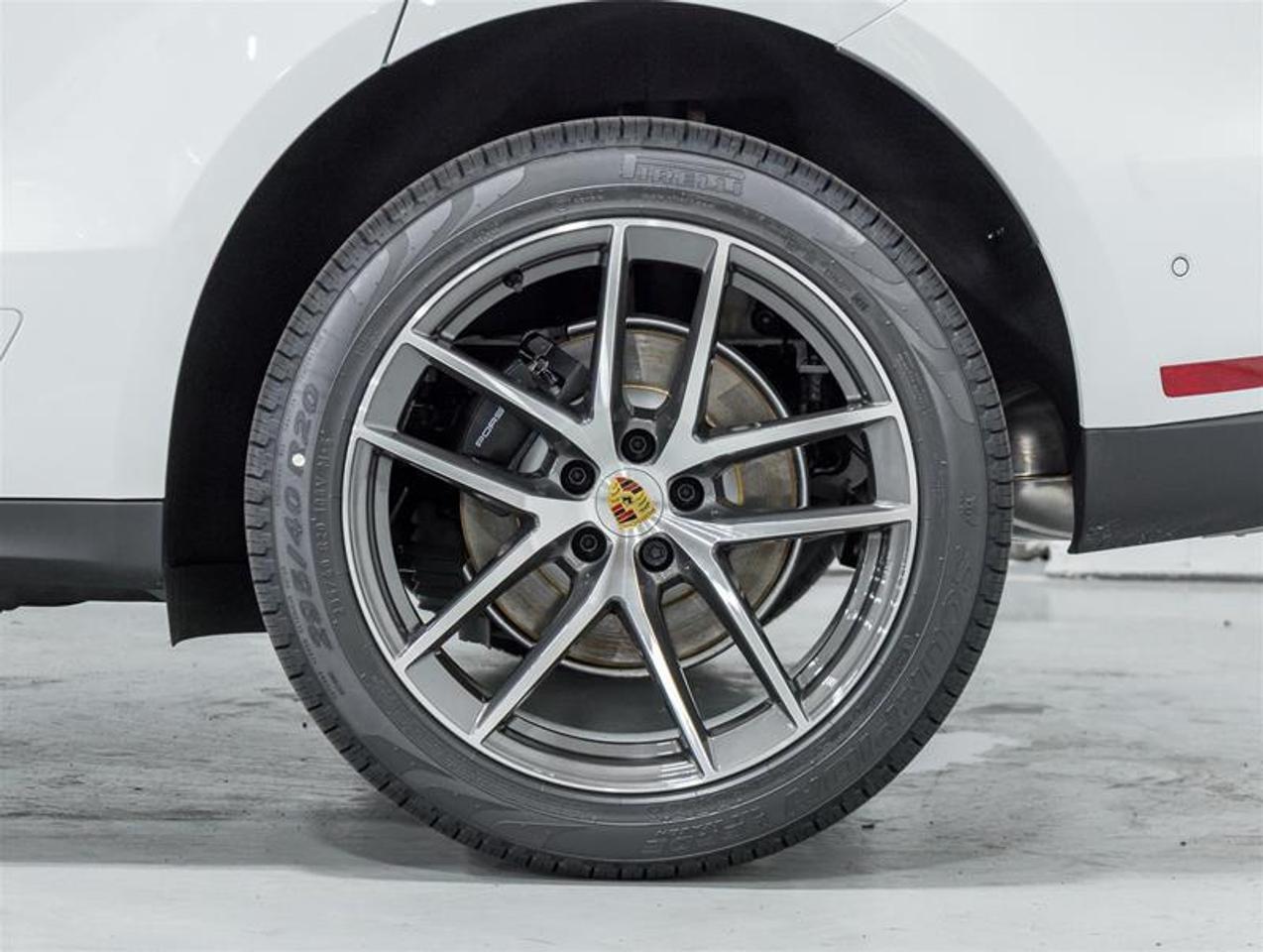 2026 Porsche Macan  Photo