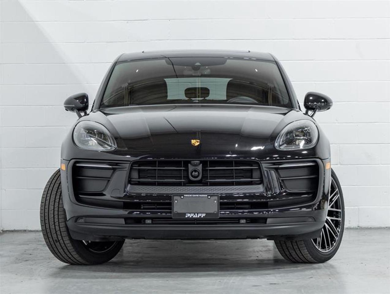 2026 Porsche Macan  Photo5