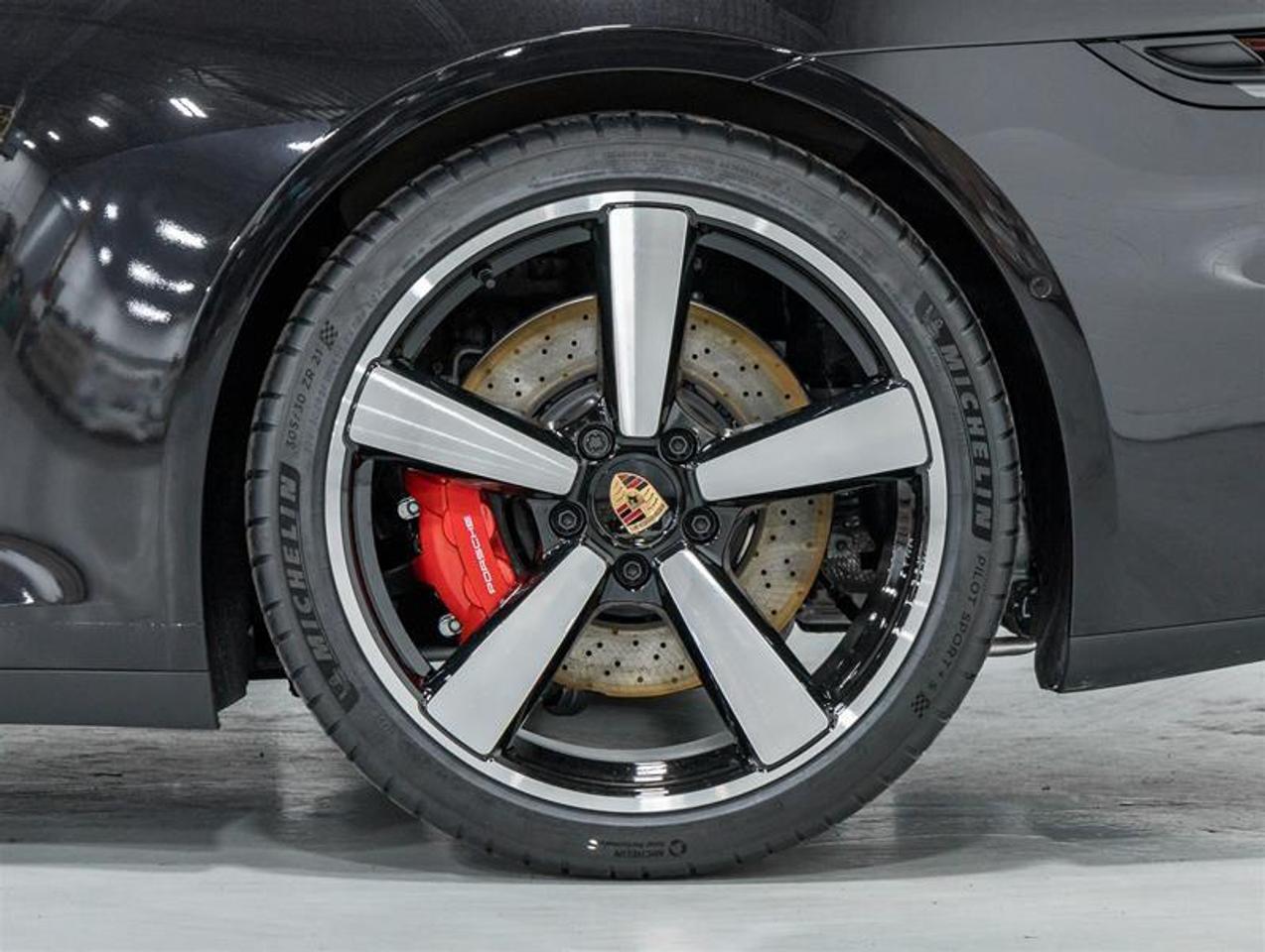 2026 Porsche 911  Photo