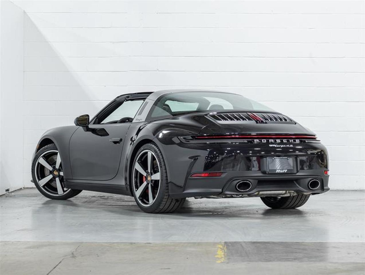 2026 Porsche 911  Photo
