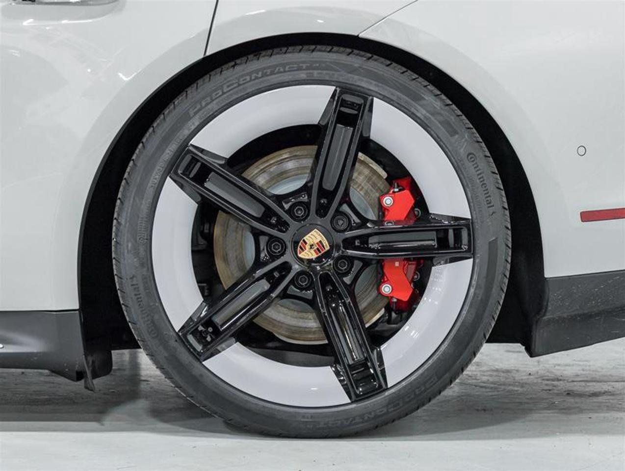 2026 Porsche Taycan  Photo