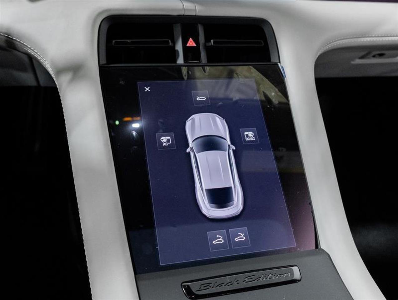 2026 Porsche Taycan  Photo