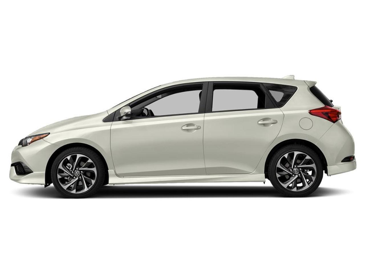 2017 Toyota Corolla iM Base (CVT) 5dr Hatchback Photo