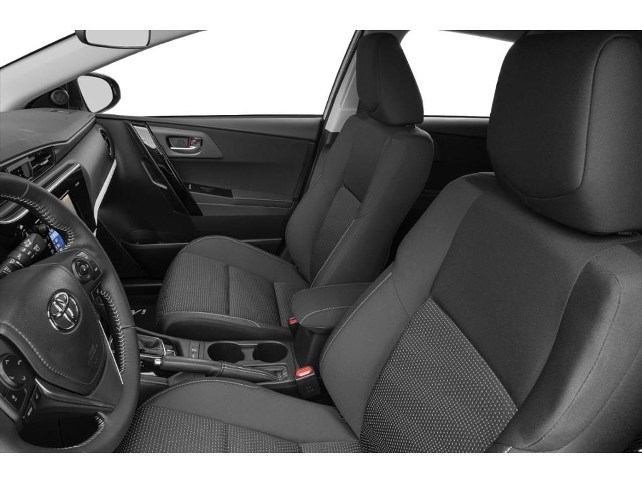 2017 Toyota Corolla iM Base (CVT) 5dr Hatchback Photo