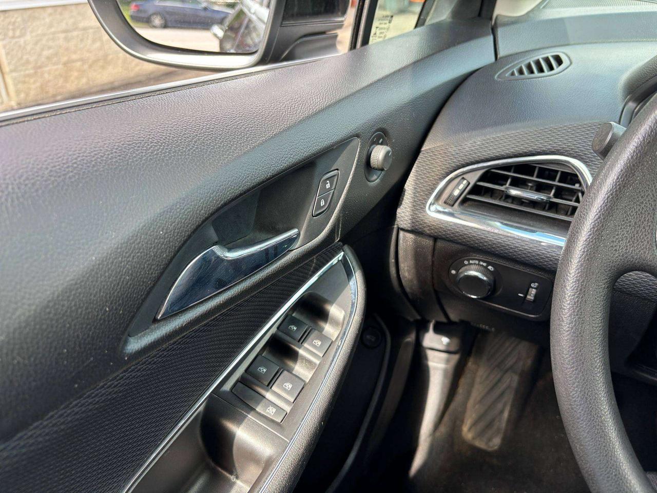 2016 Chevrolet Cruze LT • 6spd Manual Back-up Camera Photo