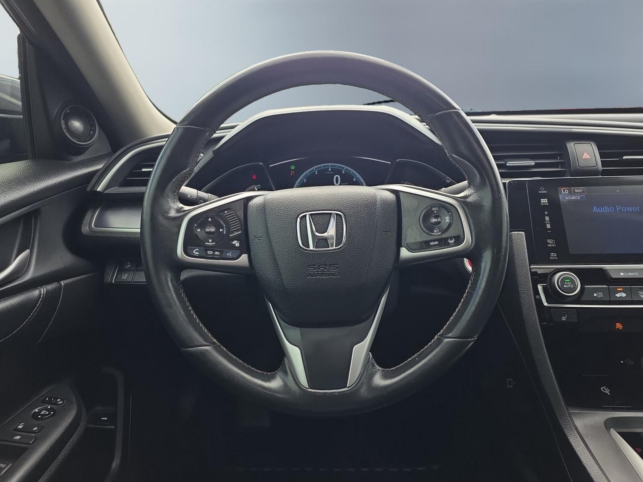 2018 Honda Civic Touring * CARPLAY / SUNROOF / LEATHER / ALLOYS / N Photo