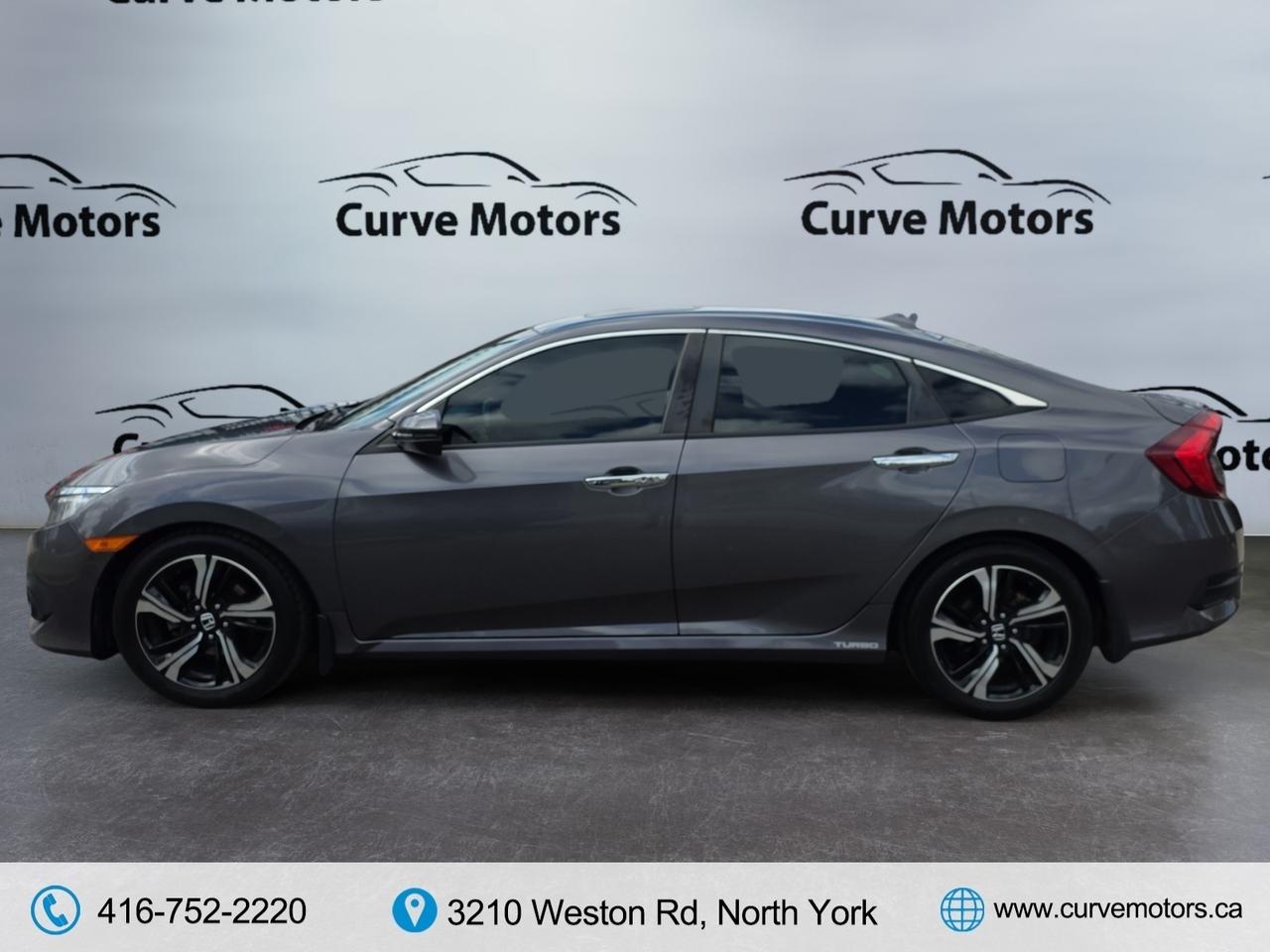 2018 Honda Civic Touring * CARPLAY / SUNROOF / LEATHER / ALLOYS / N Photo