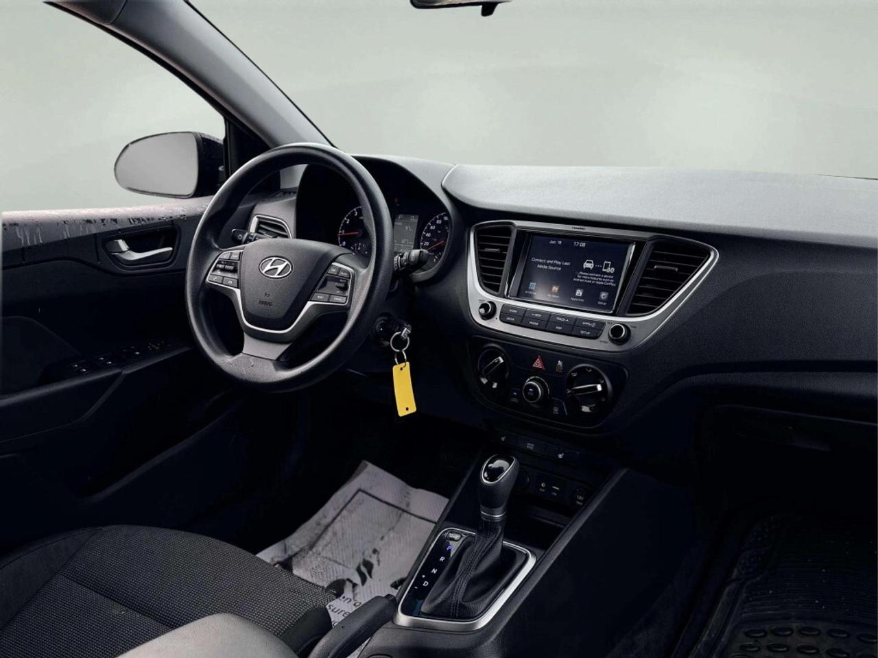 2018 Hyundai Accent GL Photo