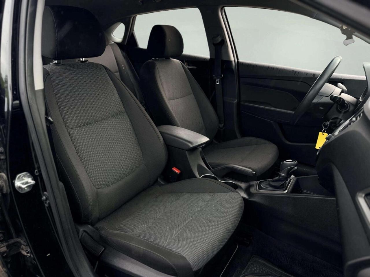 2018 Hyundai Accent GL Photo