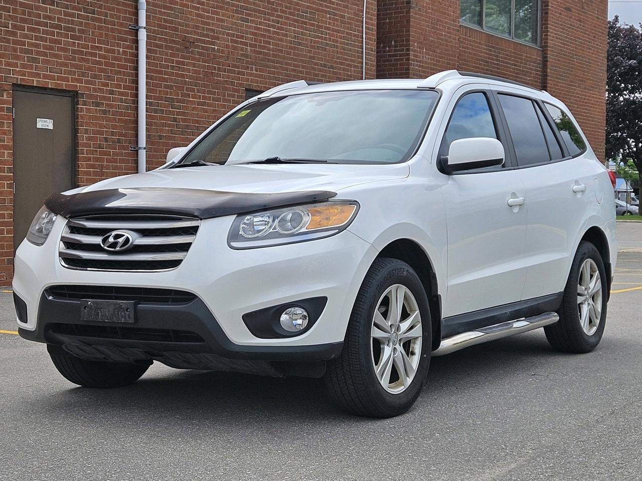 2012 Hyundai Santa Fe FWD 4dr I4 Auto GL Premium Photo