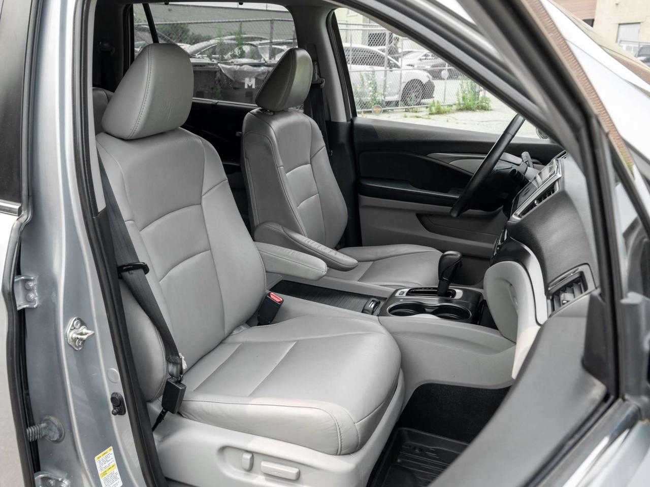 2016 Honda Pilot EX-L w/RES -Leather-Sunroof-Power Hatch-Rear Cam-Blind Spot- Photo