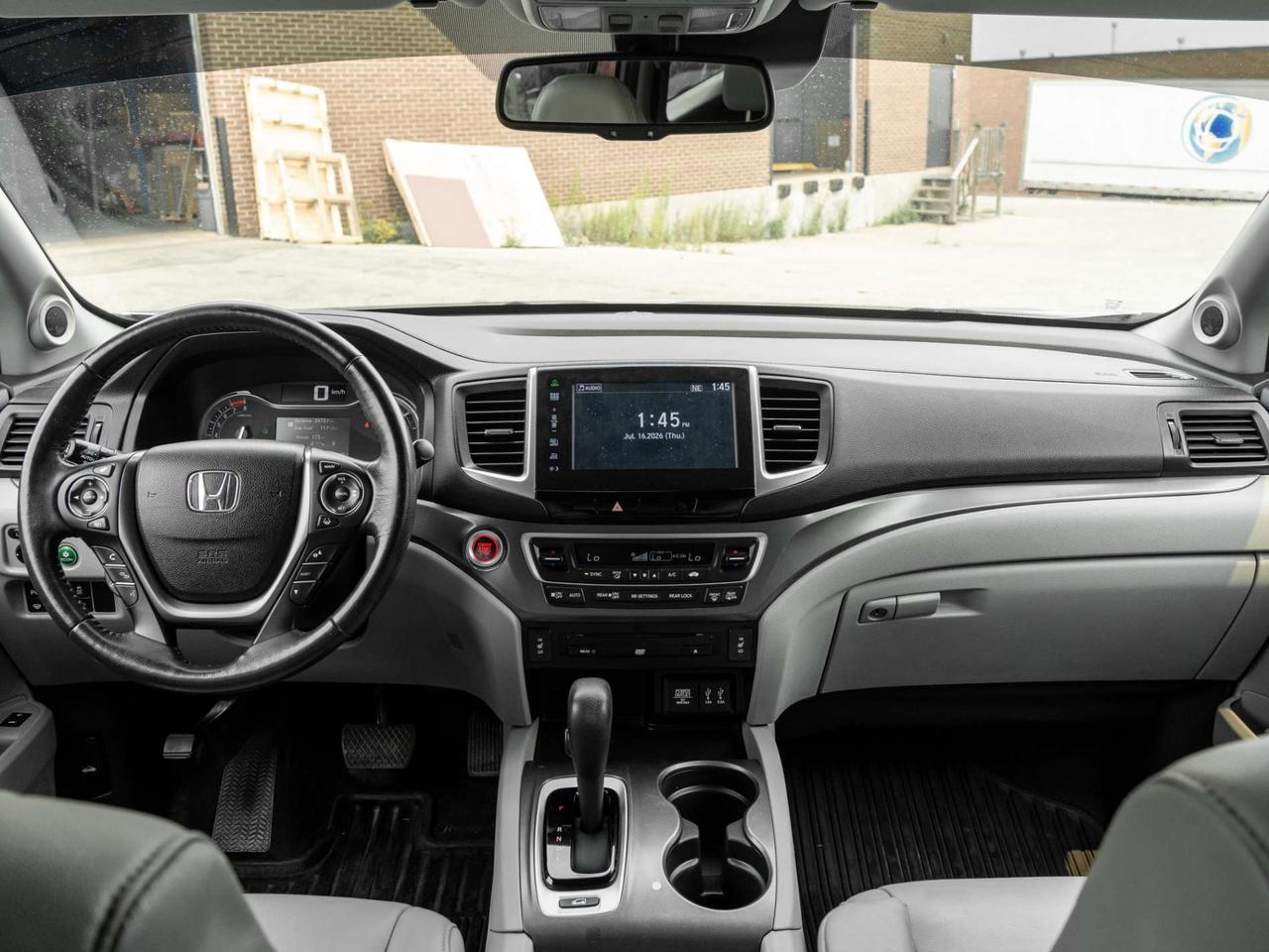 2016 Honda Pilot EX-L w/RES -Leather-Sunroof-Power Hatch-Rear Cam-Blind Spot- Photo