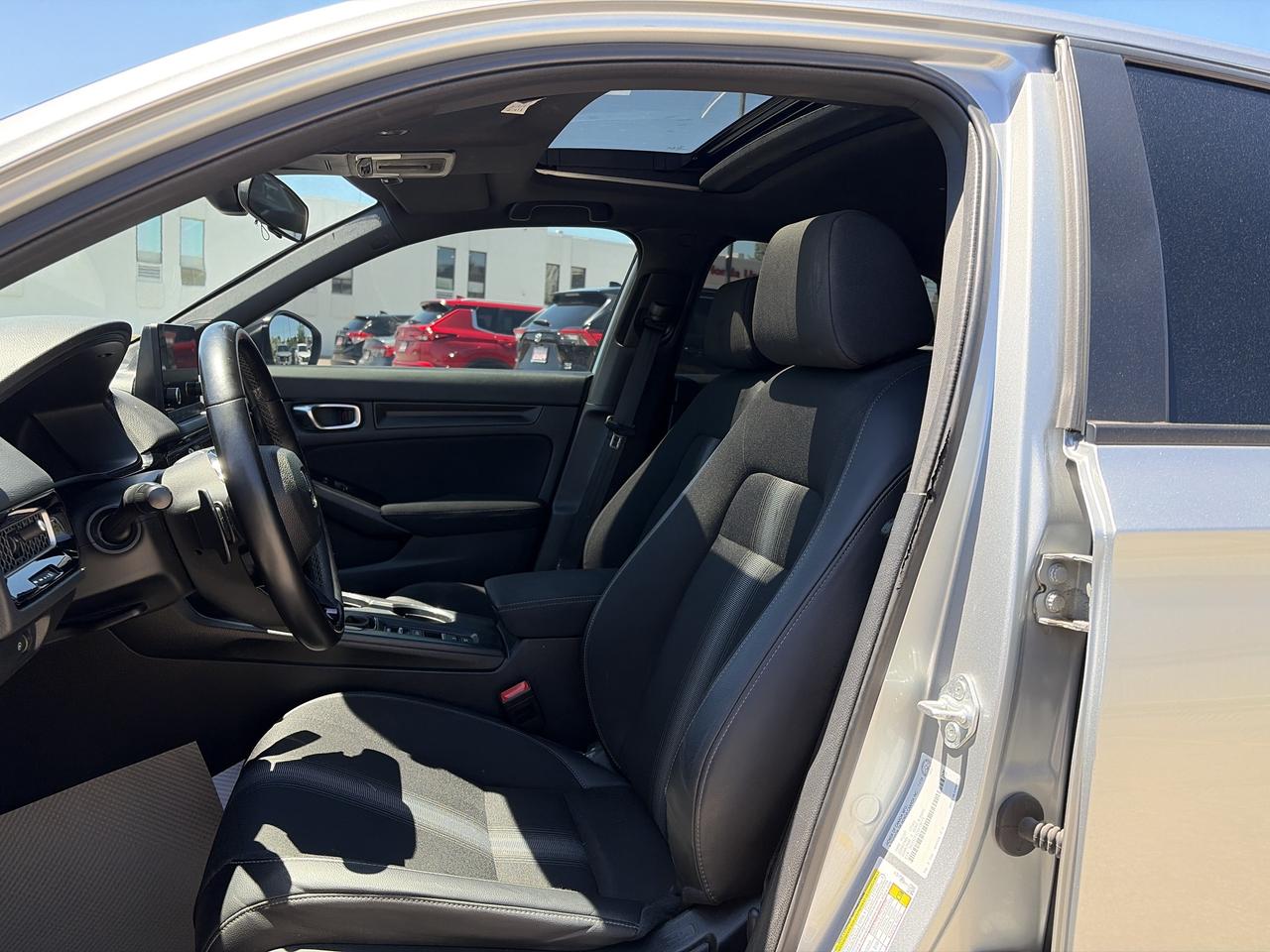 2025 Honda Civic Sport CarPlay Rear Cam Sunroof Heated Seats Photo