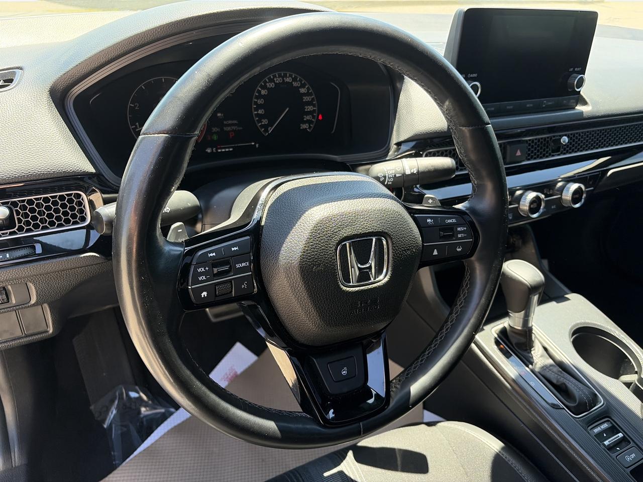 2025 Honda Civic Sport CarPlay Rear Cam Sunroof Heated Seats Photo