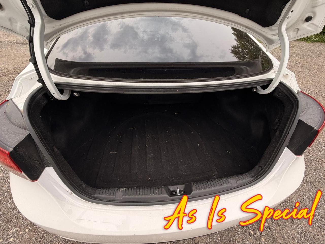 2015 Hyundai Elantra GLS (A6) 4dr Sedan Photo