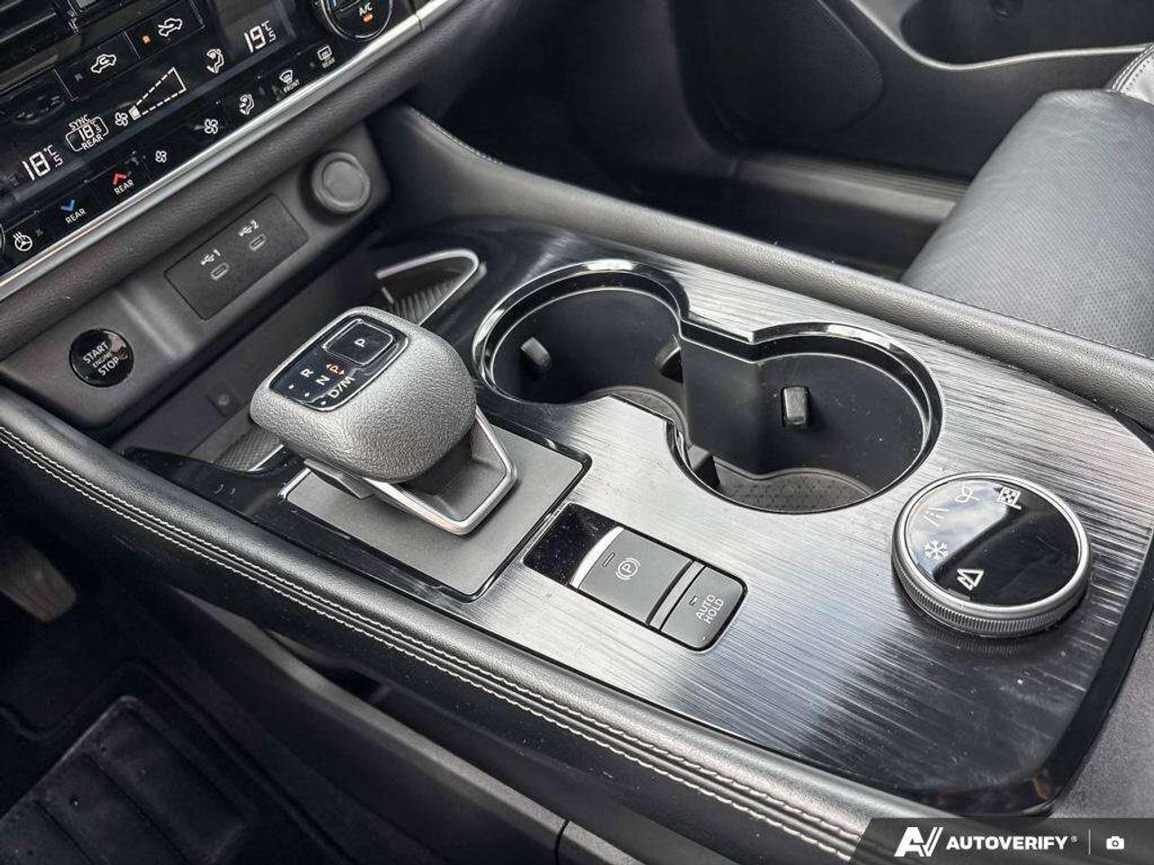 2024 Nissan Rogue Platinum Photo