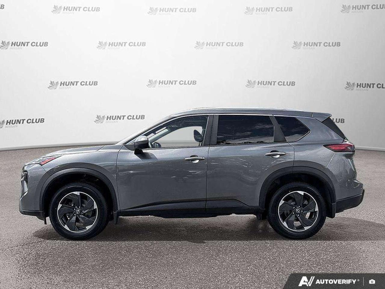 2025 Nissan Rogue SV Moonroof AWD   Apple Car Play   Android Auto   Heated Seats Photo