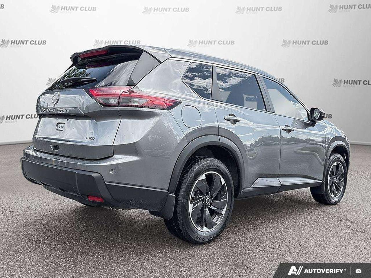 2025 Nissan Rogue SV Moonroof AWD   Apple Car Play   Android Auto   Heated Seats Photo
