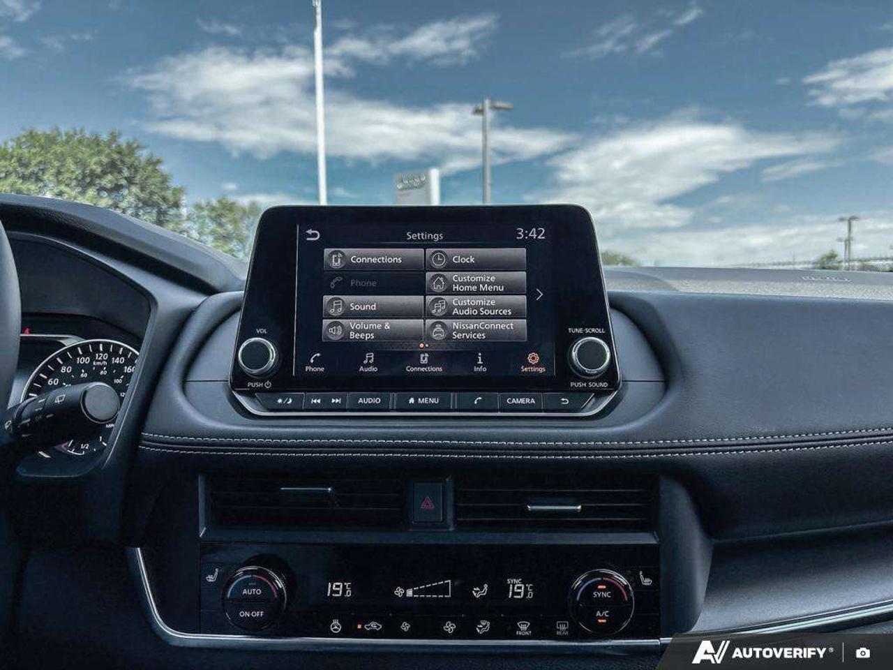 2025 Nissan Rogue SV Moonroof AWD   Apple Car Play   Android Auto   Heated Seats Photo
