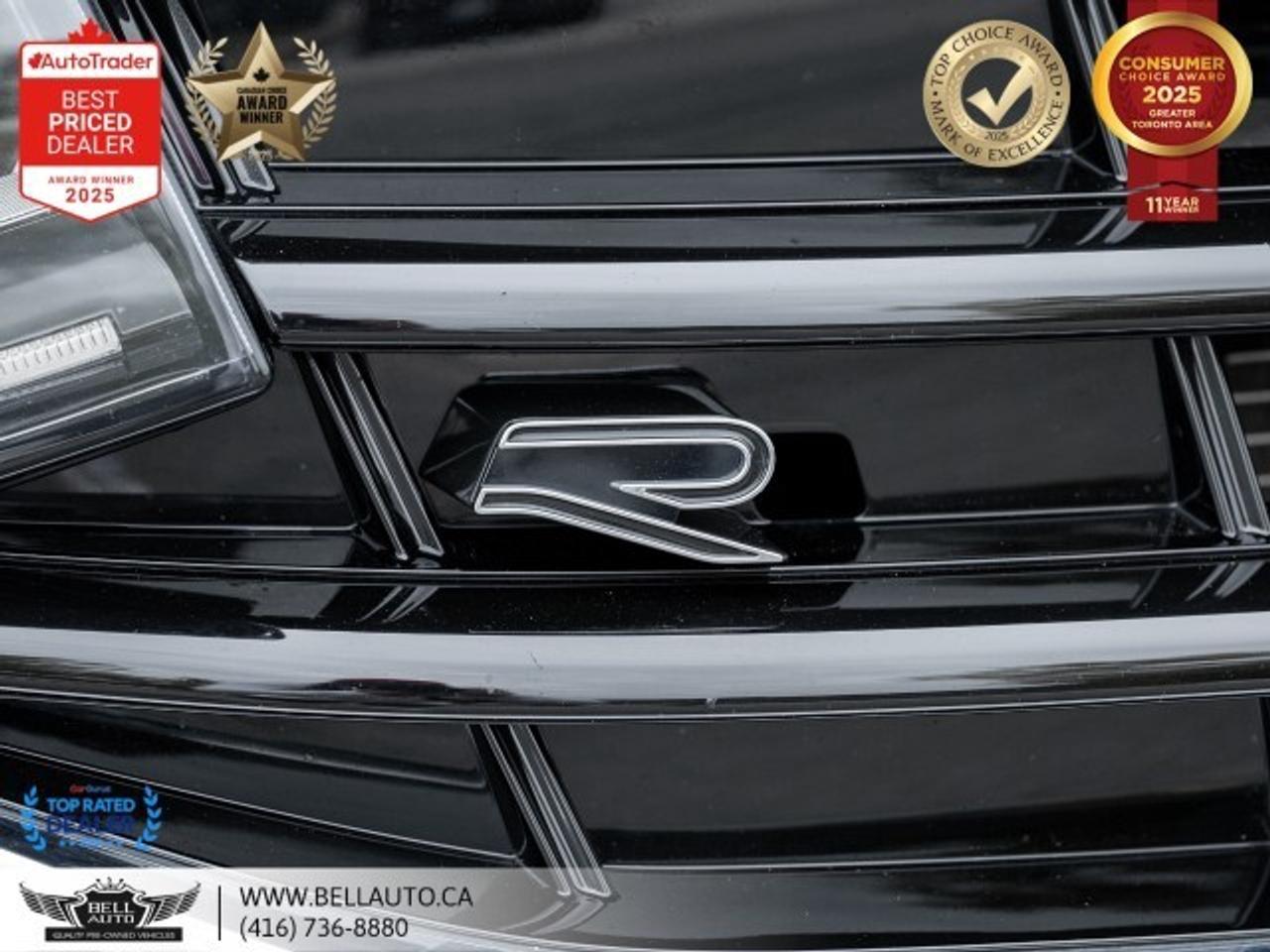2022 Volkswagen Tiguan Comfortline R-Line Black Edition   7-PASS   PANORO Photo