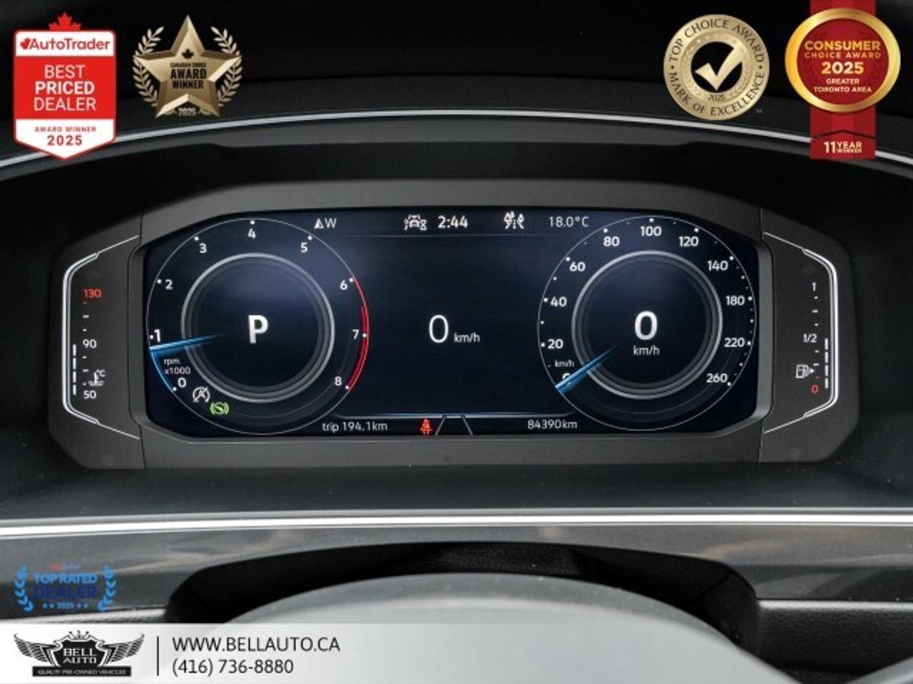 2022 Volkswagen Tiguan Comfortline R-Line Black Edition   7-PASS   PANORO Photo