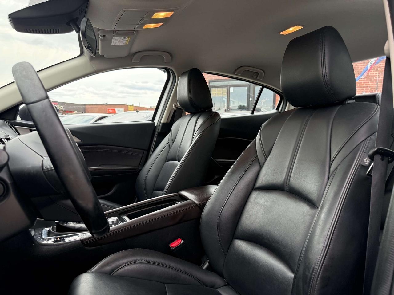 2018 Mazda MAZDA3 50th Anniversary l FWD l Bose Surround l 2.0L l Photo