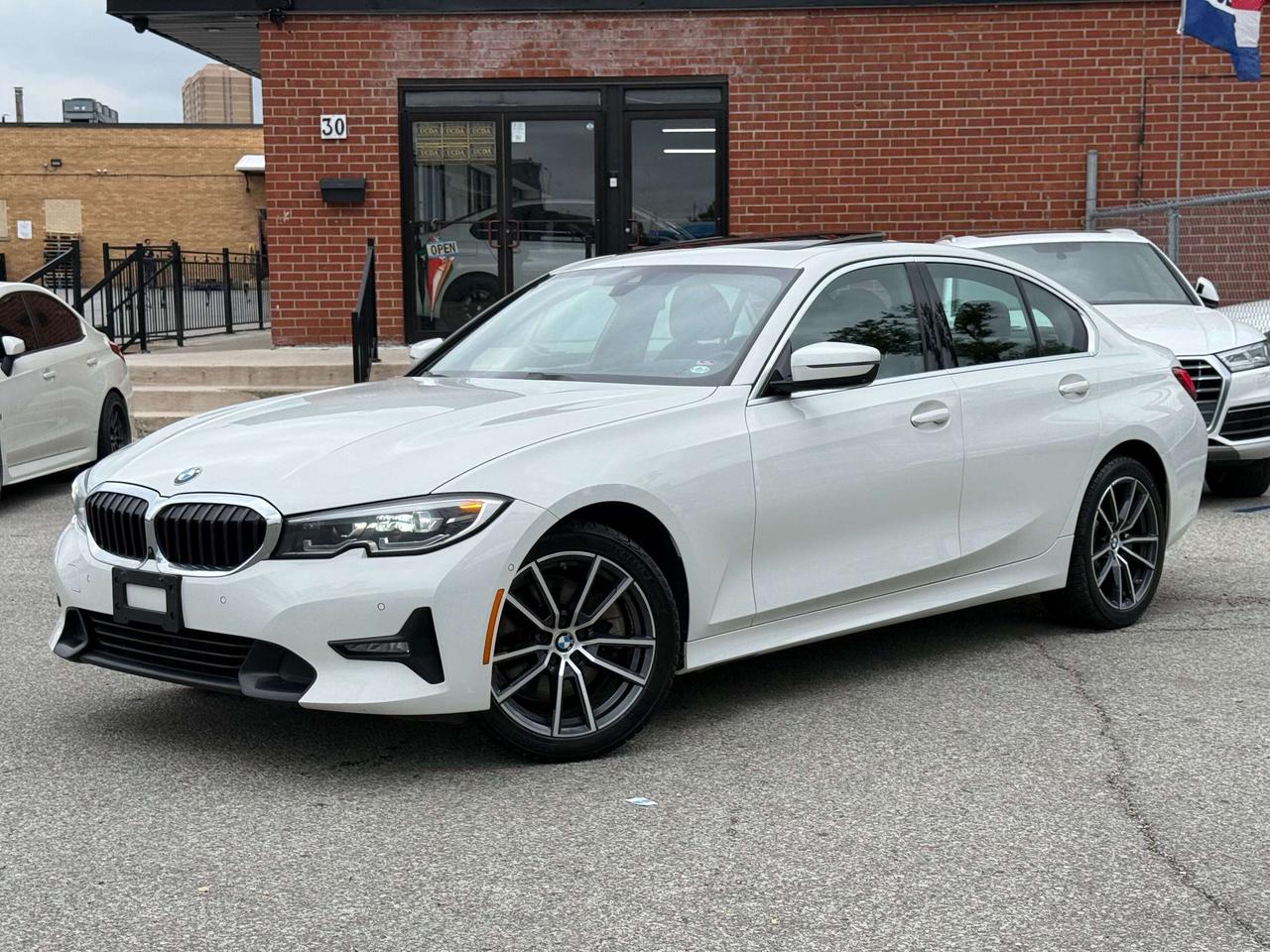 2021 BMW 335i Prem Enhanced l xDrive l 2.0T l HUD l 4cyl l Gas Photo