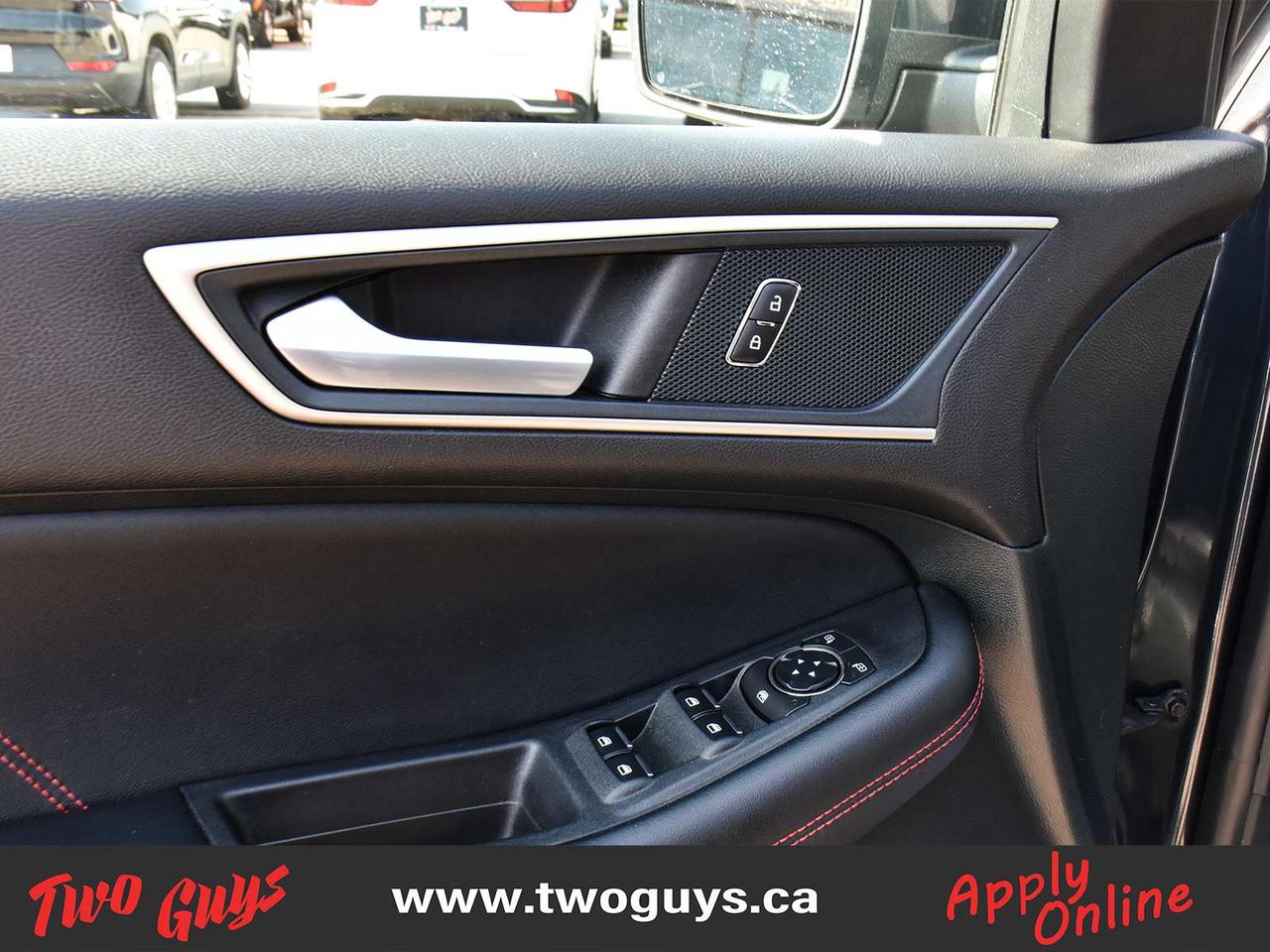 2024 Ford Edge ST Line   2.0L AWD   Nav   Leather   250A Photo